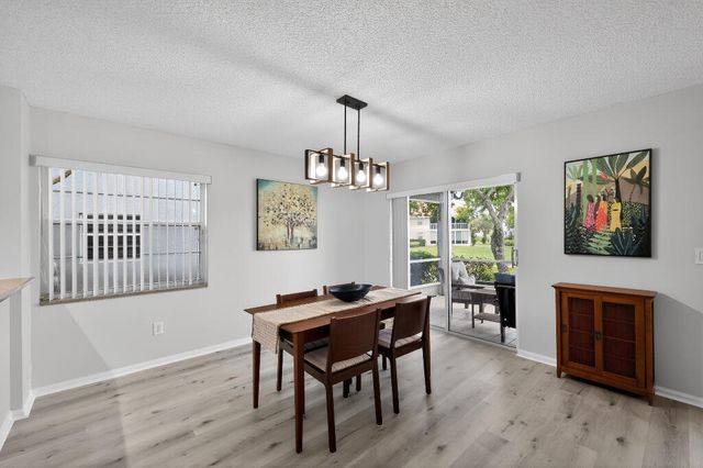 7634 Majestic Palm Drive 101, Boynton Beach, FL 33437