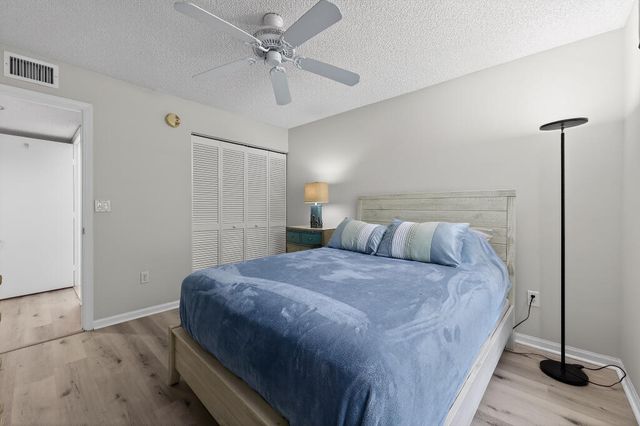 7634 Majestic Palm Drive 101, Boynton Beach, FL 33437
