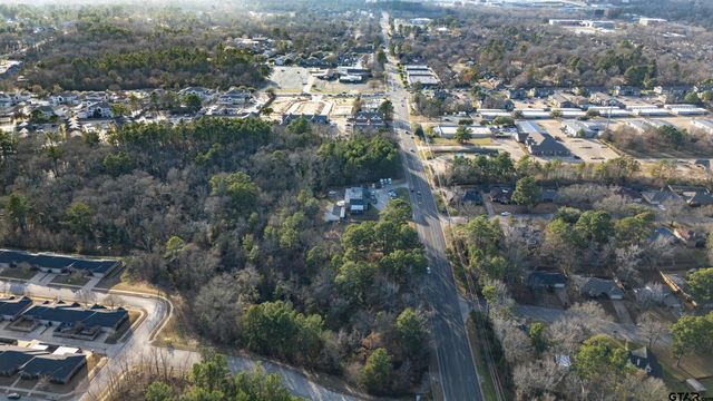 2043 Shiloh Rd, Tyler, TX 75703