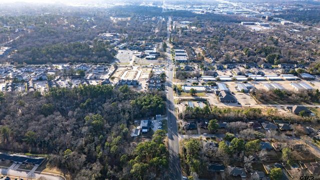 2043 Shiloh Rd, Tyler, TX 75703