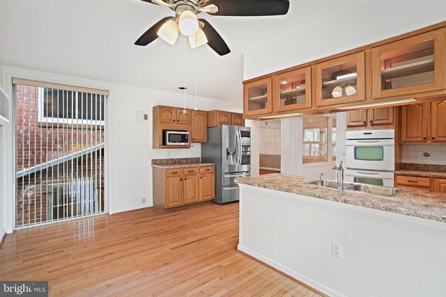 5747 27TH ST NW, Washington, DC 20015