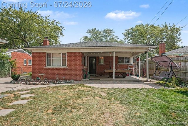 26751 Newport Avenue, Warren, MI 48089
