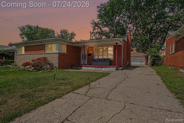 26751 Newport Avenue, Warren, MI 48089