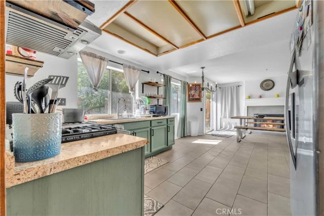43903 5th East, Lancaster, CA 93535