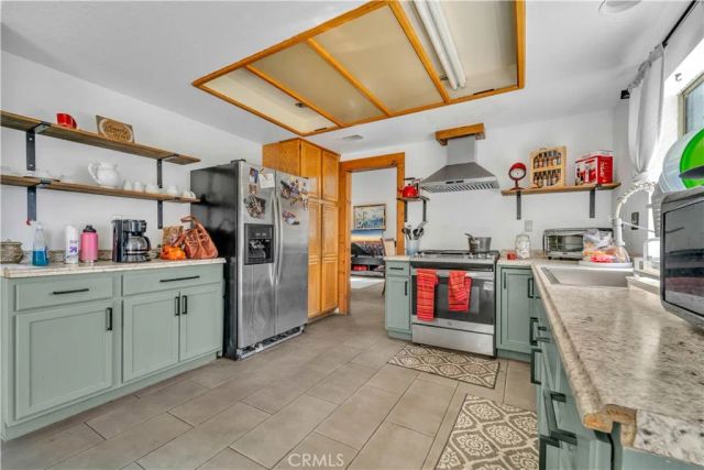 43903 5th East, Lancaster, CA 93535
