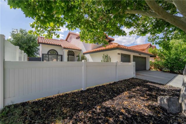 43903 5th East, Lancaster, CA 93535