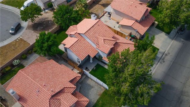 43903 5th East, Lancaster, CA 93535