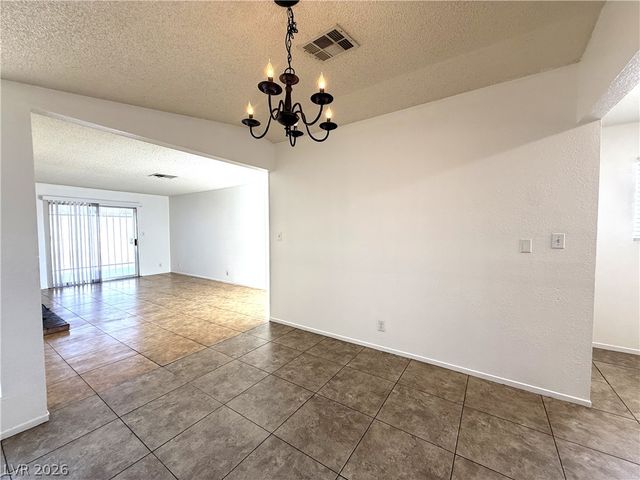 2220 La Sombra Street, Las Vegas, NV 89108