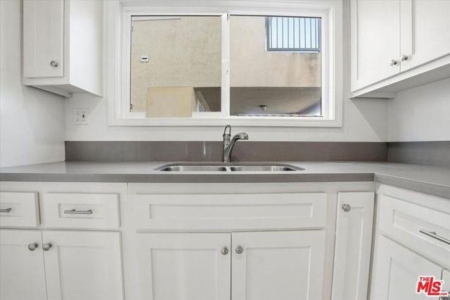 1642 Crenshaw Boulevard, Los Angeles, CA 90019