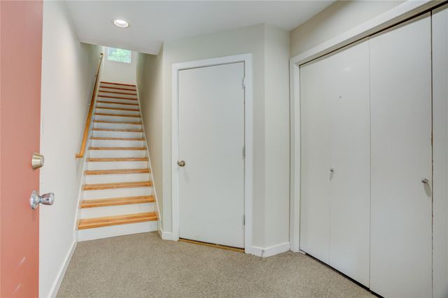 910 Ruthven Street, Houston, TX 77019