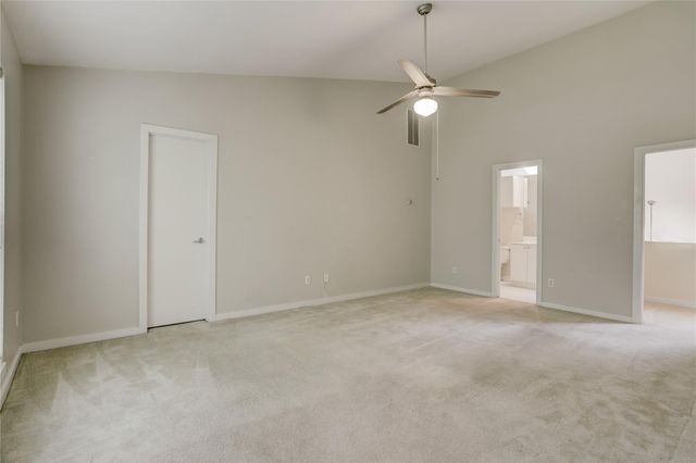 910 Ruthven Street, Houston, TX 77019