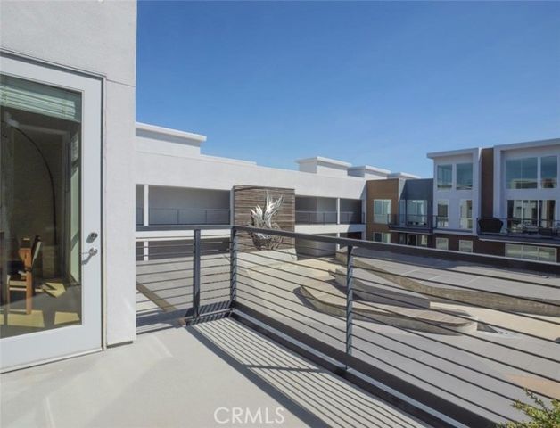 1920 S Pacific Coast 304, Redondo Beach, CA 90277