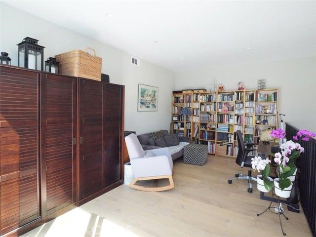 1920 S Pacific Coast 304, Redondo Beach, CA 90277