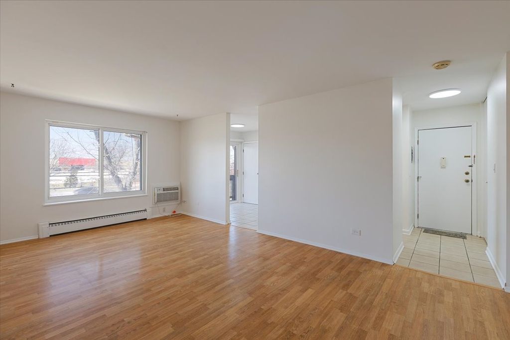 701 S Elmhurst Road H, Des Plaines, IL 60016 — photo 2