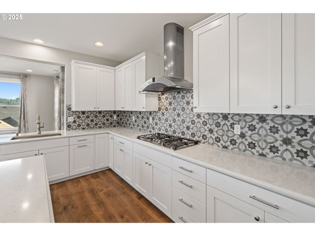 3631 Ne KINGBIRD St, Camas, WA 98607