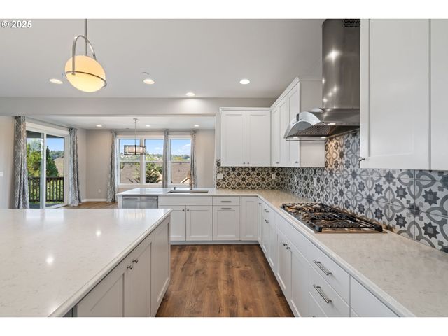 3631 Ne KINGBIRD St, Camas, WA 98607