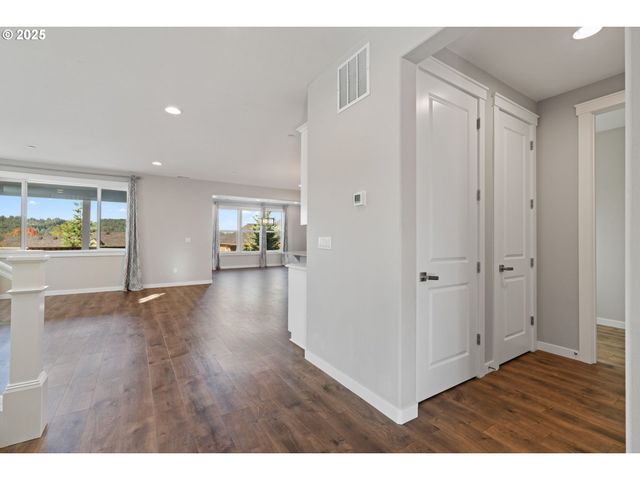 3631 Ne KINGBIRD St, Camas, WA 98607