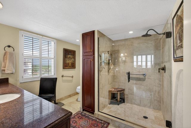 500 Ocean Drive E-11b, Juno Beach, FL 33408
