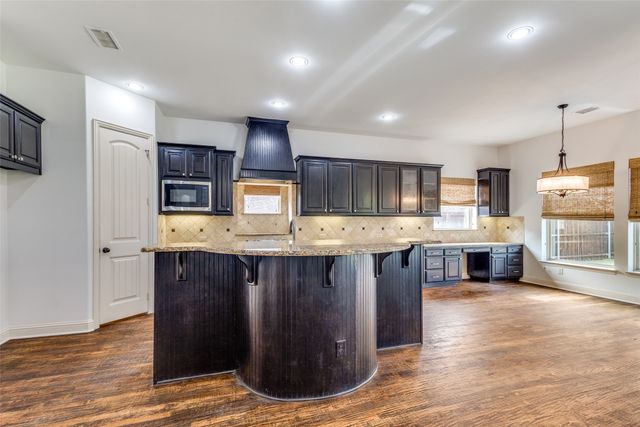 1436 Foster Street, Lantana, TX 76226