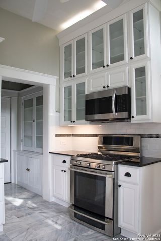 423 W Craig Pl Apt 1, San Antonio, TX 78212