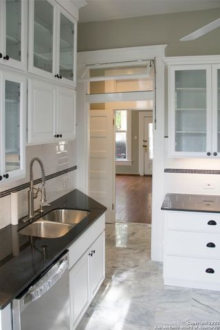 423 W Craig Pl Apt 1, San Antonio, TX 78212
