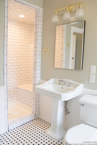423 W Craig Pl Apt 1, San Antonio, TX 78212