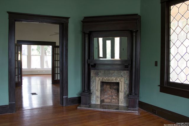 423 W Craig Pl Apt 1, San Antonio, TX 78212