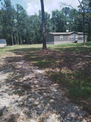 1045 County Rd 6474, Dayton, TX 77535