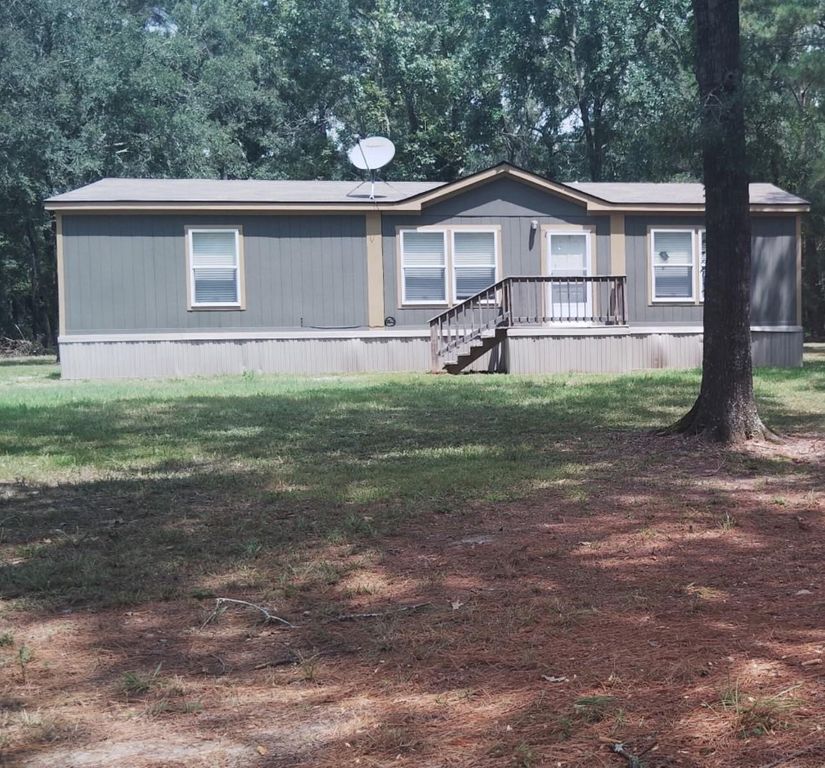 1045 County Rd 6474, Dayton, TX 77535