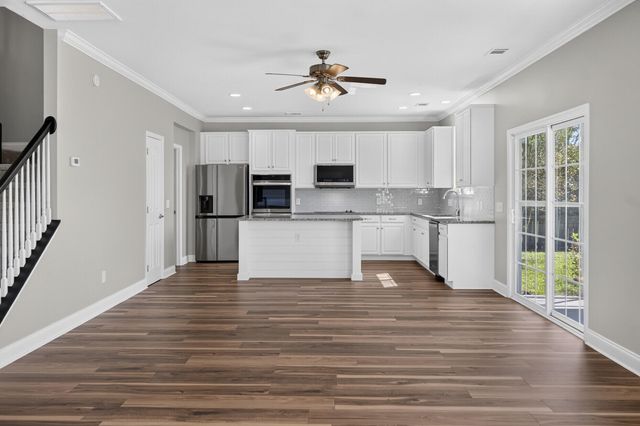1341 Song Sparrow Way, Hanahan, SC 29410