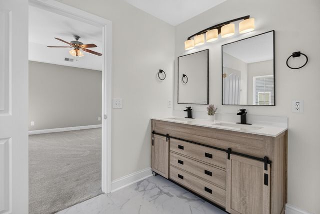 1341 Song Sparrow Way, Hanahan, SC 29410