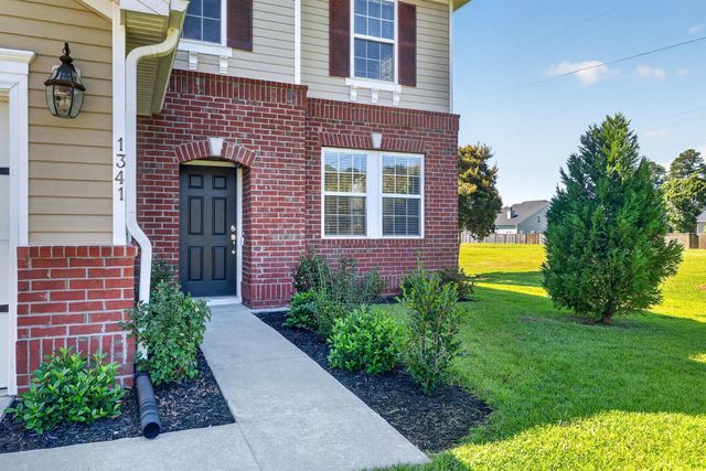 1341 Song Sparrow Way, Hanahan, SC 29410