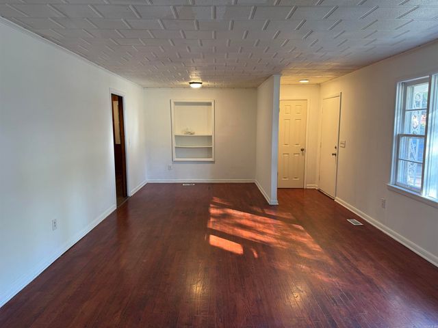 100 E Lincoln, Searcy, AR 72143