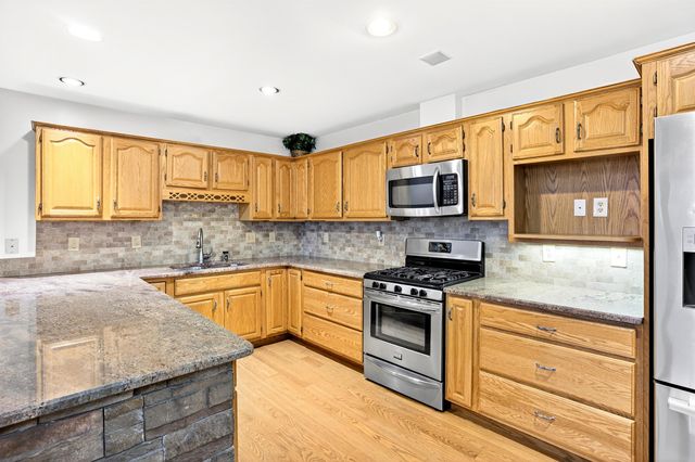 2366 Lost Creek Court, Clayton Twp, MI 48433