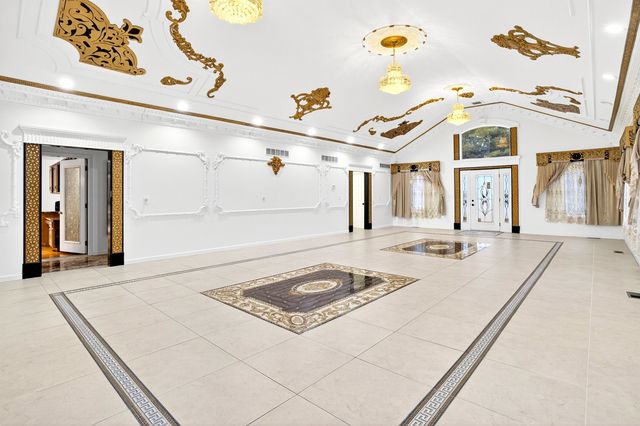 2366 Lost Creek Court, Clayton Twp, MI 48433