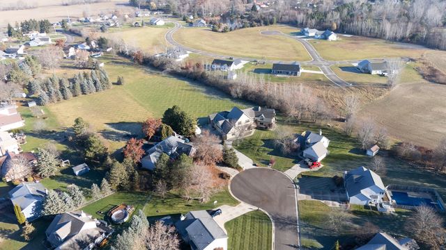 2366 Lost Creek Court, Clayton Twp, MI 48433
