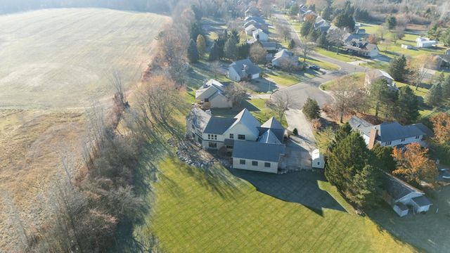 2366 Lost Creek Court, Clayton Twp, MI 48433