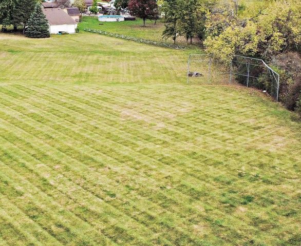 2366 Lost Creek Court, Clayton Twp, MI 48433