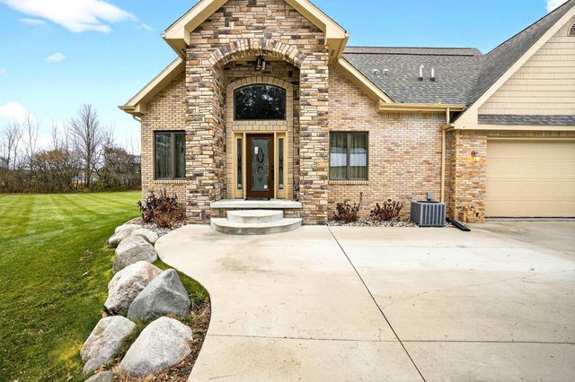 2366 Lost Creek Court, Clayton Twp, MI 48433