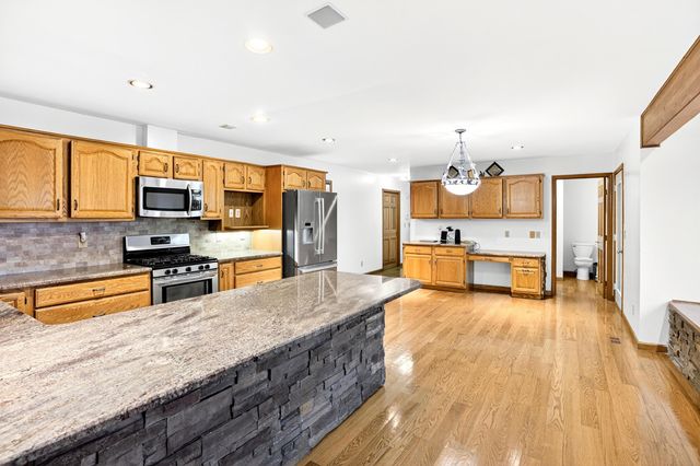 2366 Lost Creek Court, Clayton Twp, MI 48433