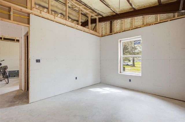 18127 CEDARHURST ROAD, Orlando, FL 32820