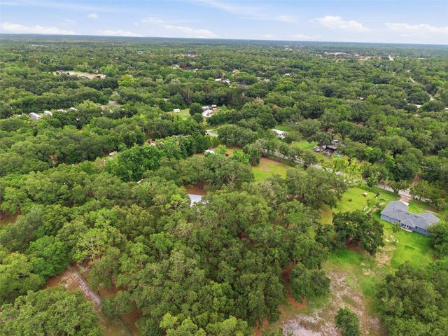18127 CEDARHURST ROAD, Orlando, FL 32820
