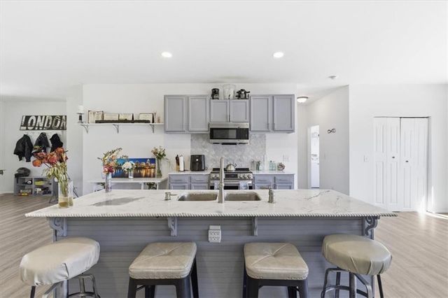 495 Lees Lake Road, Fayetteville, GA 30214