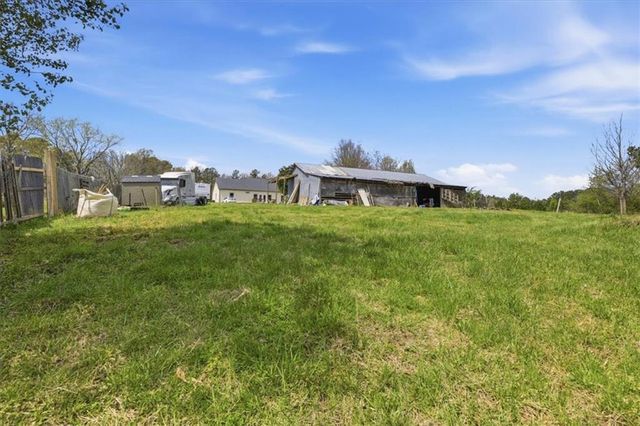 495 Lees Lake Road, Fayetteville, GA 30214