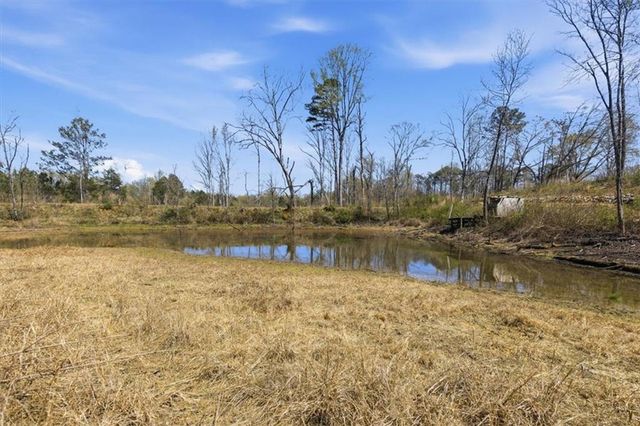 495 Lees Lake Road, Fayetteville, GA 30214