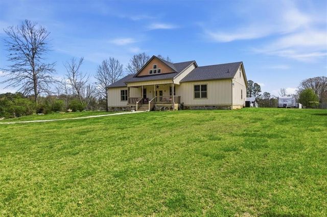 495 Lees Lake Road, Fayetteville, GA 30214