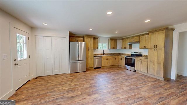 603 Orchard Terrace, Rossville, GA 30741
