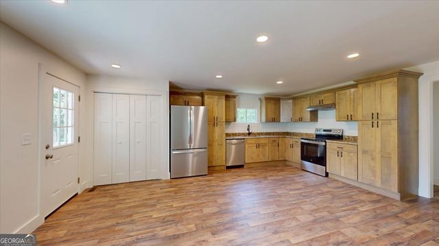 603 Orchard Terrace, Rossville, GA 30741