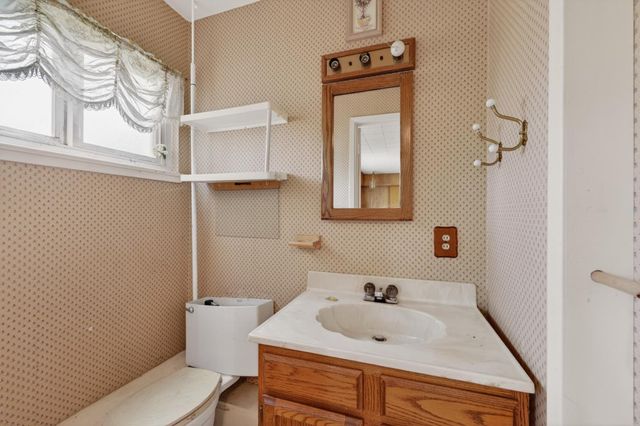3504 Northwood Drive, Castro Valley, CA 94546