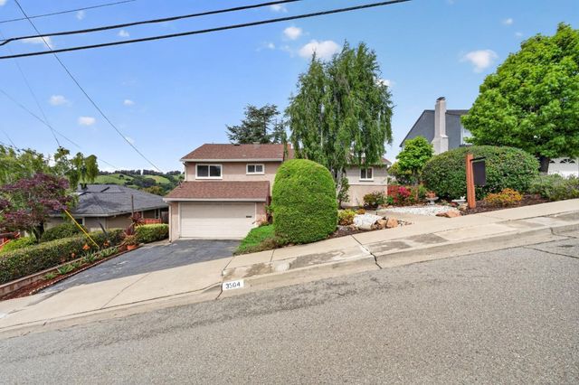 3504 Northwood Drive, Castro Valley, CA 94546